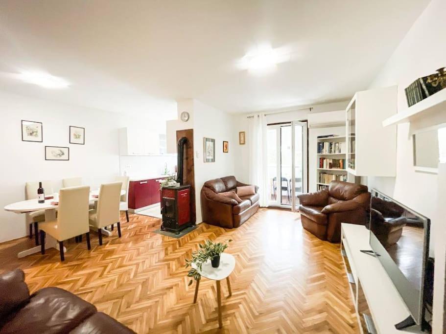 Apartman Dorja Fažana Exterior foto